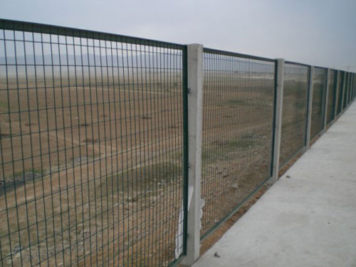 鐵路護(hù)欄網(wǎng) 鐵路護(hù)欄網(wǎng)