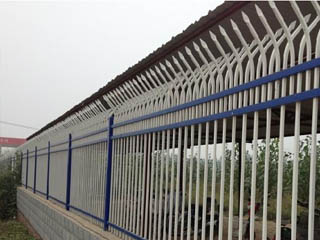 鐵藝圍欄(雙向彎頭)