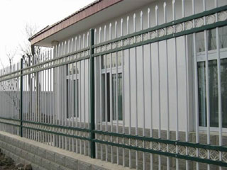 鐵藝圍欄(四橫桿)