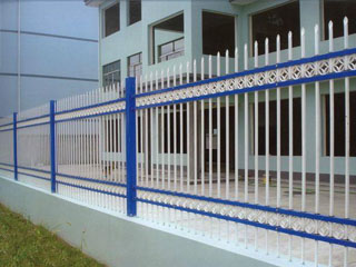 鐵藝圍欄(四橫桿)