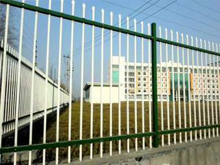 鐵藝圍欄(雙橫桿)